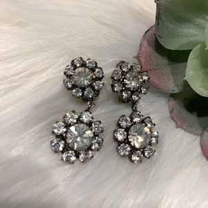 Vintage Rhinestone Clip On Earrings | EUC✨